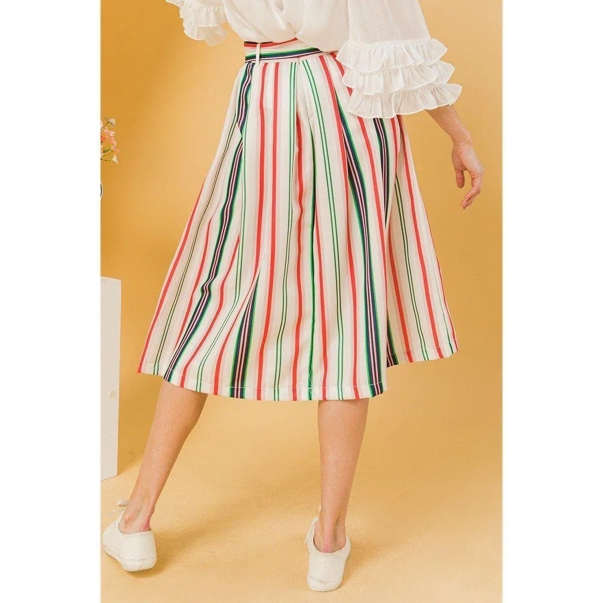 A Woven Midi Skirt
